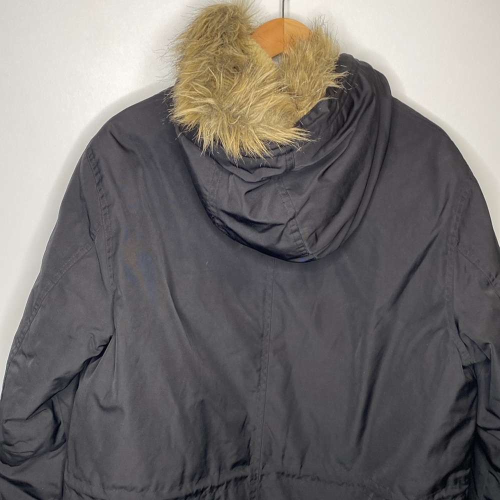Old Navy Black Faux Fur Parka: Size Medium - Picture 7 of 13